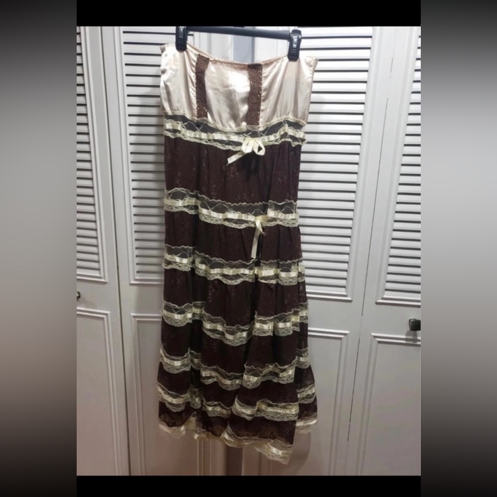 Long skirt lace